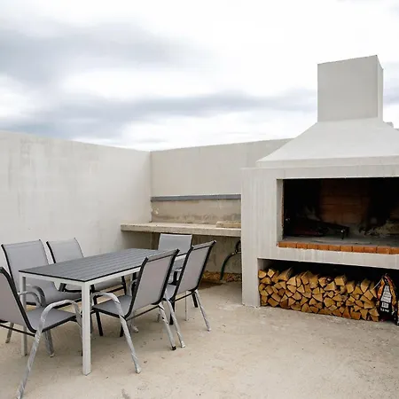 Apartment Charming With Pool And Nature Views Vrsi